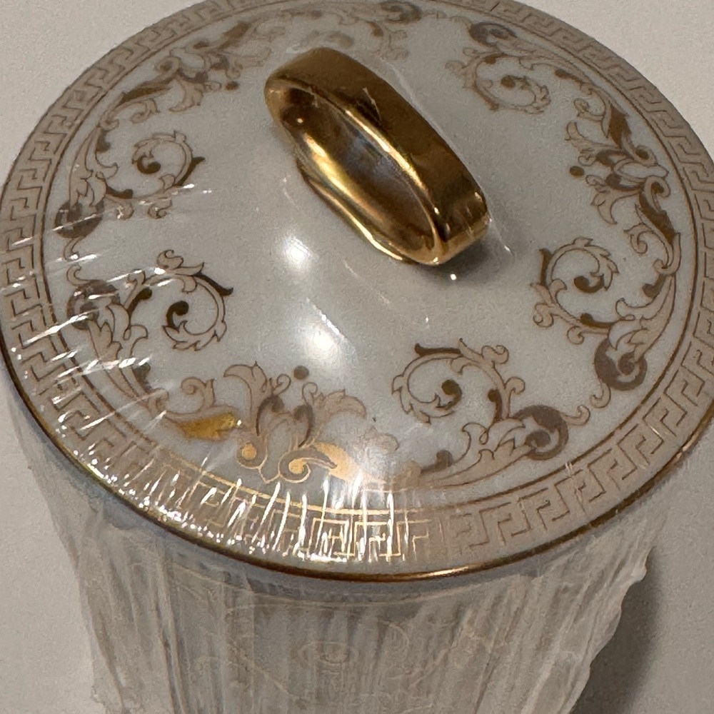 Brand New Versace Candle - Picture 7 of 8